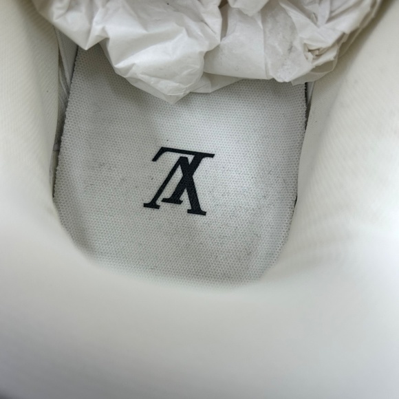 Men’s Louis Vuitton, LV trainer sneakers, Damier pattern Virgil Abloh size 10 - Picture 9 of 13